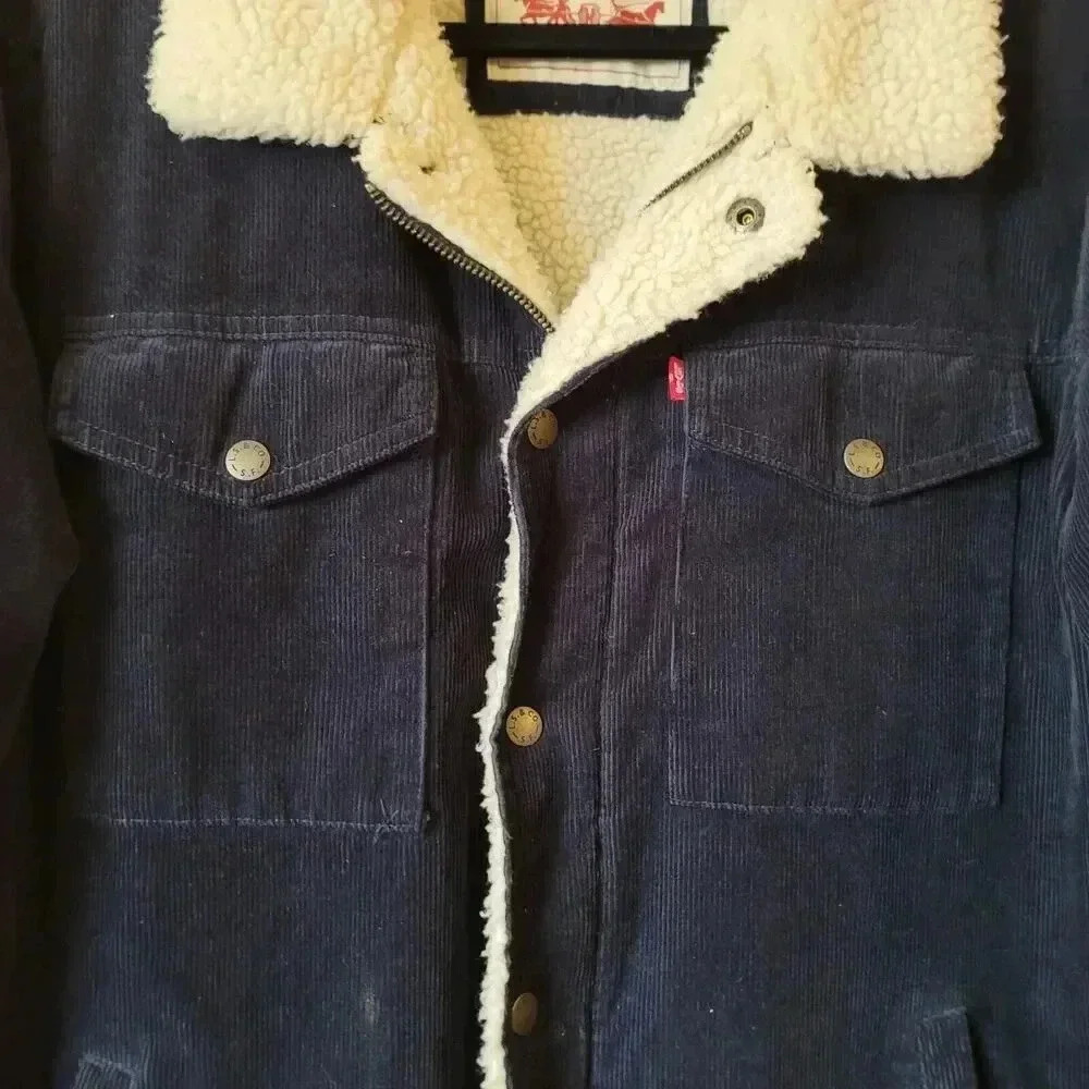 Levi's Men's Corduroy Sherpa Trucker Button Jacket, Navy, Size Medium - Picture 4 of 14